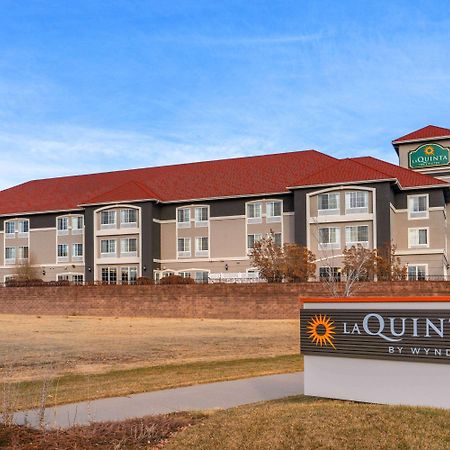 La Quinta Inn & Suites By Wyndham Loveland Estes Park Exterior photo